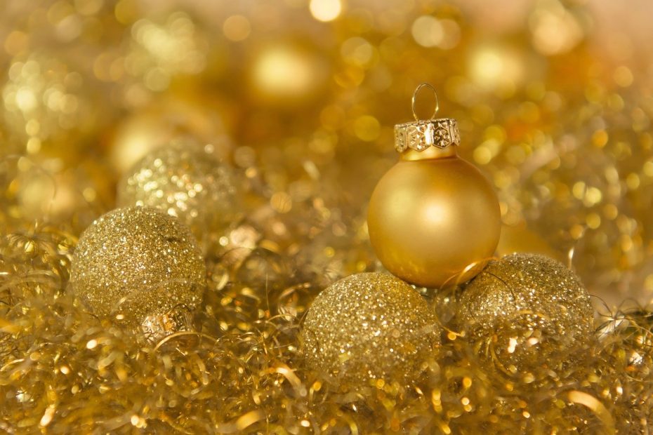 christmas balls, christmas, christmas ornament-6837253.jpg